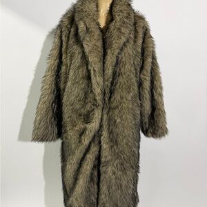 Women's Faux Fur Coat - Brown
